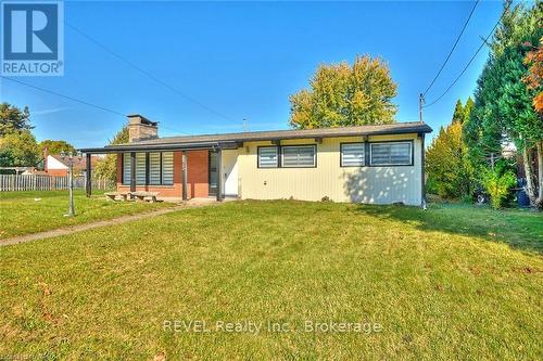 6673 Huggins Street, Niagara Falls (206 - Stamford), ON - Outdoor