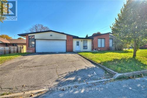 6673 Huggins Street, Niagara Falls (206 - Stamford), ON - Outdoor