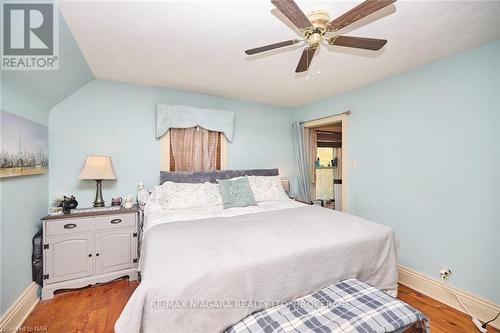 53 Archange Street, Fort Erie (332 - Central), ON - Indoor Photo Showing Bedroom