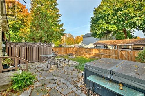 53 Archange Street, Fort Erie (332 - Central), ON - Outdoor With Deck Patio Veranda