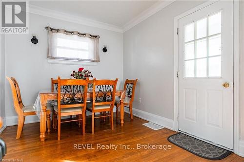 3 Delaware Avenue, St. Catharines (445 - Facer), ON - Indoor Photo Showing Dining Room