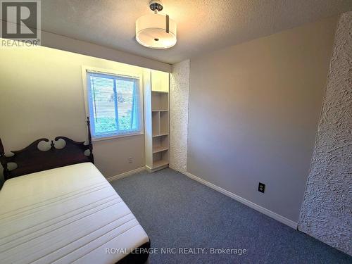 47 - 77 Linwell Road, St. Catharines (443 - Lakeport), ON - Indoor Photo Showing Bedroom