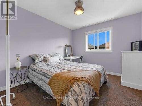 192 Winterberry Boulevard, Thorold (558 - Confederation Heights), ON - Indoor Photo Showing Bedroom