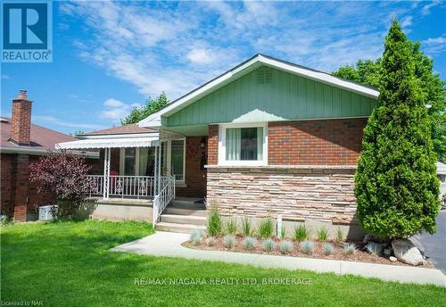 5 Rockdale Avenue, St. Catharines (460 - Burleigh Hill), ON - Outdoor With Deck Patio Veranda