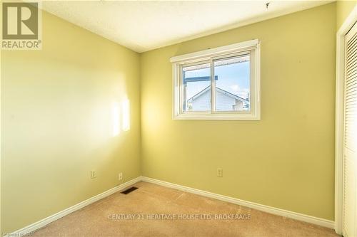 60 Robert Street, Welland (773 - Lincoln/Crowland), ON - Indoor Photo Showing Other Room