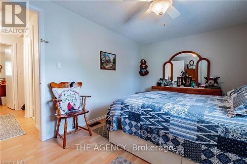 2 - 64 Forster Street, St. Catharines (442 - Vine/Linwell), ON - Indoor Photo Showing Bedroom