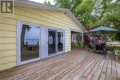 1995 Macdonald Drive, Fort Erie (334 - Crescent Park), ON - Outdoor With Deck Patio Veranda With Exterior