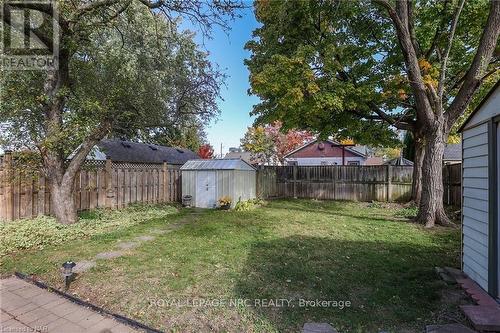 26 Doncaster Boulevard, St. Catharines (446 - Fairview), ON - Outdoor With Backyard