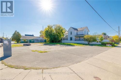 4986 Bridge Street, Niagara Falls (211 - Cherrywood), ON 