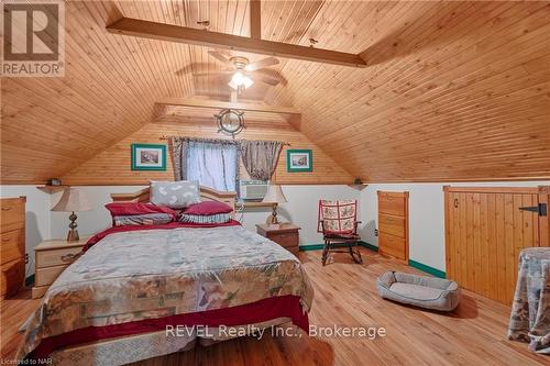 208 North Street, Fort Erie (332 - Central), ON - Indoor Photo Showing Bedroom