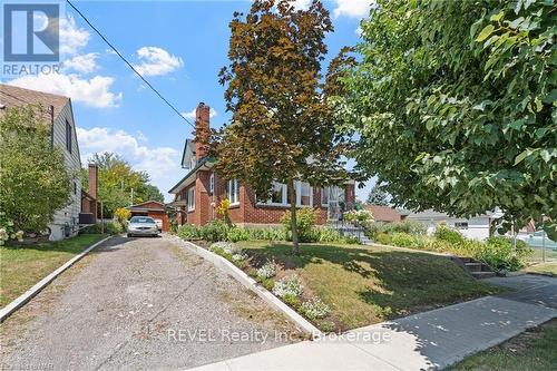 208 North Street, Fort Erie (332 - Central), ON - Outdoor