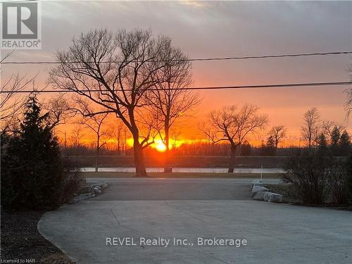 26 Kingsway Street, Welland (774 - Dain City), ON - Outdoor With View