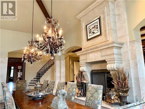 10131 Niagara River Parkway, Niagara Falls (224 - Lyons Creek), ON - Indoor With Fireplace