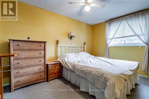 12 - 50 Lakeshore Road, St. Catharines (443 - Lakeport), ON - Indoor Photo Showing Bedroom