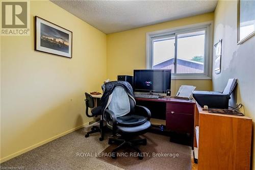 12 - 50 Lakeshore Road, St. Catharines (443 - Lakeport), ON - Indoor Photo Showing Office