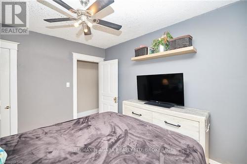 144 River Road, Welland (768 - Welland Downtown), ON - Indoor Photo Showing Bedroom