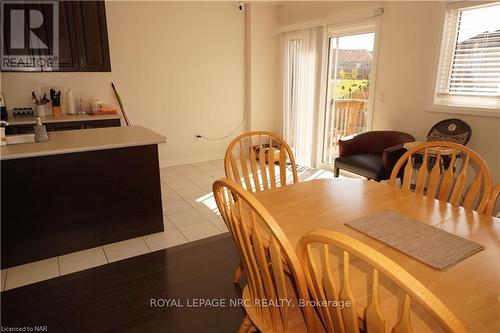 4047 Maitland St Street, Lincoln (982 - Beamsville), ON - Indoor Photo Showing Dining Room