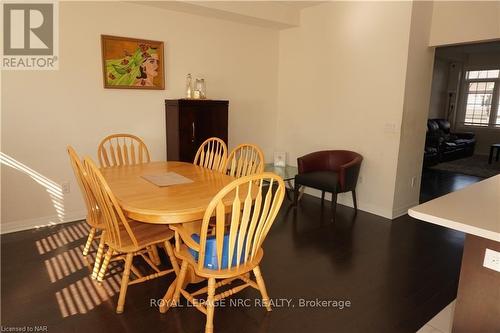 4047 Maitland St Street, Lincoln (982 - Beamsville), ON - Indoor Photo Showing Dining Room