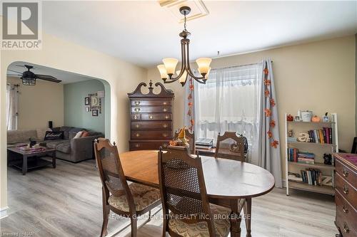 75 Crowland Avenue, Welland (773 - Lincoln/Crowland), ON - Indoor Photo Showing Dining Room