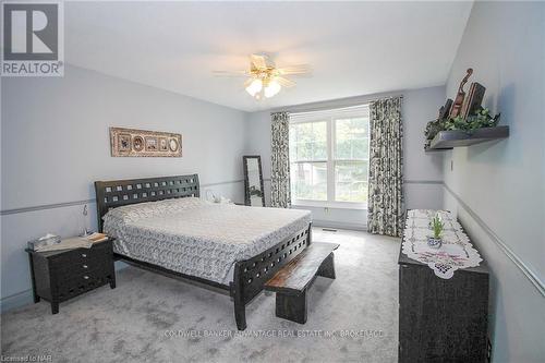 18 - 1599 Pelham Street, Pelham (662 - Fonthill), ON - Indoor Photo Showing Bedroom