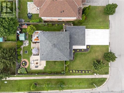 1 Shaver Road, St. Catharines (462 - Rykert/Vansickle), ON - Outdoor With View