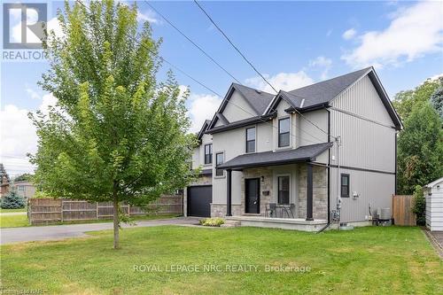 20 Jubilee Drive, St. Catharines (444 - Carlton/Bunting), ON - Outdoor With Deck Patio Veranda