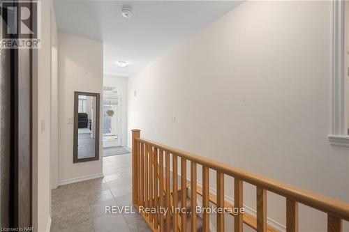 23 Cosmopolitan, St. Catharines (444 - Carlton/Bunting), ON - Indoor Photo Showing Other Room