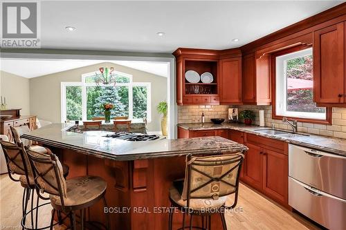 14443 Niagara River Parkway, Niagara-On-The-Lake (106 - Queenston), ON - Indoor Photo Showing Kitchen With Double Sink