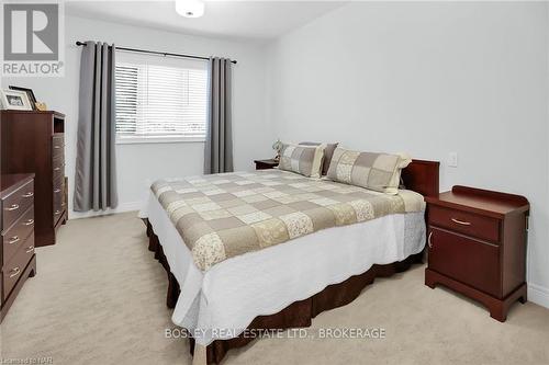 Th 9 - 678 Line 2 Road, Niagara-On-The-Lake (108 - Virgil), ON - Indoor Photo Showing Bedroom