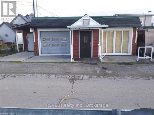 77-81 Jarvis Street, Fort Erie (332 - Central), ON 