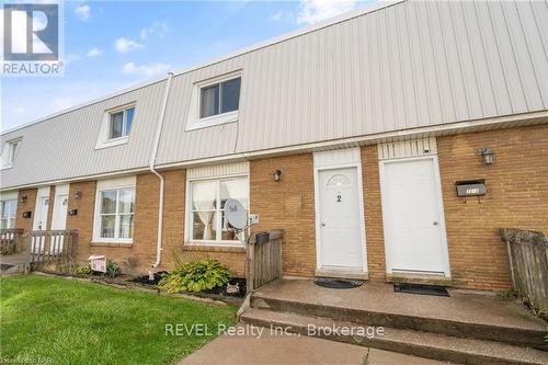 2 - 71 Hagey Avenue, Fort Erie (332 - Central), ON - Outdoor