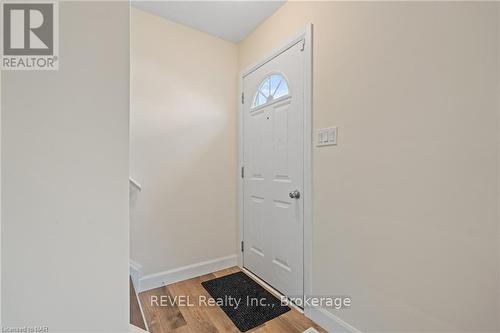 2 - 71 Hagey Avenue, Fort Erie (332 - Central), ON - Indoor Photo Showing Other Room