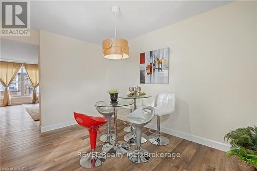 2 - 71 Hagey Avenue, Fort Erie (332 - Central), ON - Indoor Photo Showing Dining Room