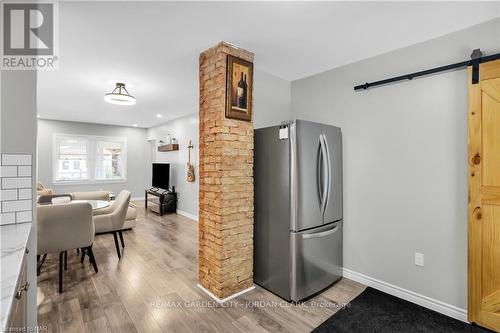 15 Jones Street, St. Catharines (451 - Downtown), ON - Indoor Photo Showing Dining Room