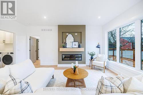 3747 Dominion Road, Fort Erie (335 - Ridgeway), ON - Indoor Photo Showing Living Room With Fireplace