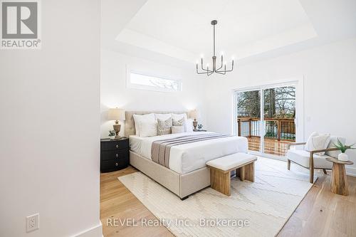 3747 Dominion Road, Fort Erie (335 - Ridgeway), ON - Indoor Photo Showing Bedroom