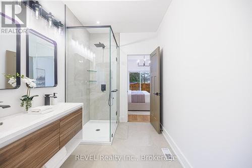 3747 Dominion Road, Fort Erie (335 - Ridgeway), ON - Indoor Photo Showing Bathroom