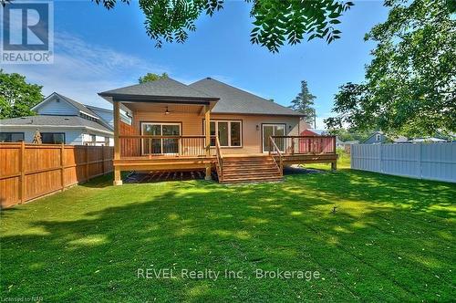 3747 Dominion Road, Fort Erie (335 - Ridgeway), ON - Outdoor With Deck Patio Veranda With Backyard