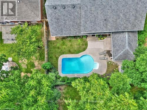 3378 Saint Patrick Avenue, Niagara Falls (206 - Stamford), ON - Outdoor With In Ground Pool With Deck Patio Veranda