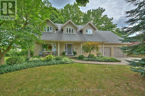 3378 Saint Patrick Avenue, Niagara Falls (206 - Stamford), ON - Outdoor With Deck Patio Veranda With Facade