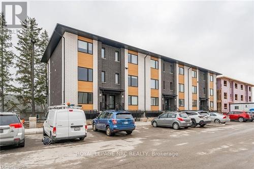 47 Lily Lane, Guelph (Clairfields), ON - Outdoor With Facade