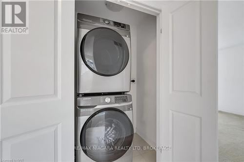 7864 Seabiscuit Drive, Niagara Falls (213 - Ascot), ON - Indoor Photo Showing Laundry Room