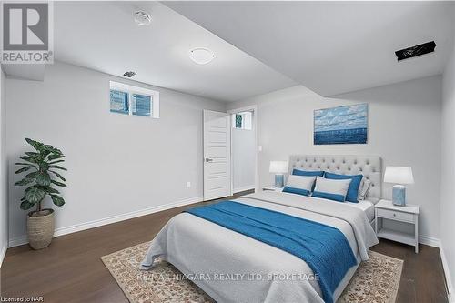 7864 Seabiscuit Drive, Niagara Falls (213 - Ascot), ON - Indoor Photo Showing Bedroom