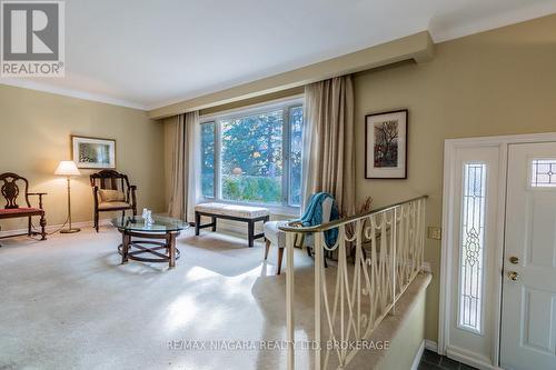 4 Mississauga Road, St. Catharines (437 - Lakeshore), ON - Indoor Photo Showing Other Room