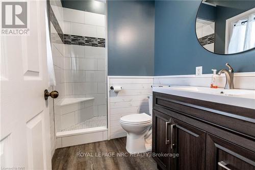 3269 Young Avenue Avenue, Fort Erie (335 - Ridgeway), ON - Indoor Photo Showing Bathroom