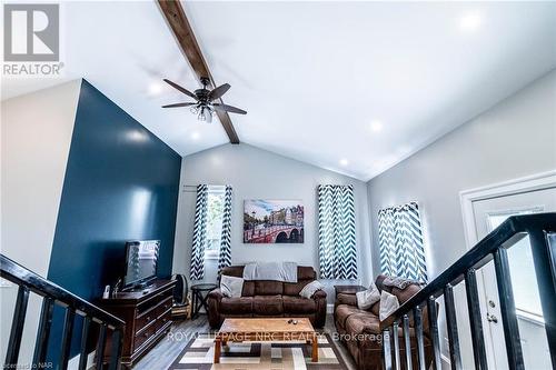 3269 Young Avenue Avenue, Fort Erie (335 - Ridgeway), ON - Indoor Photo Showing Other Room