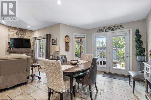 67 Virginia Street, Welland (769 - Prince Charles), ON - Indoor Photo Showing Dining Room