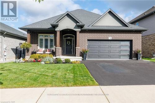 76 Bergenstein Crescent, Pelham (662 - Fonthill), ON - Outdoor With Facade