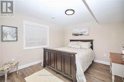 76 Bergenstein Crescent, Pelham (662 - Fonthill), ON - Indoor Photo Showing Bedroom