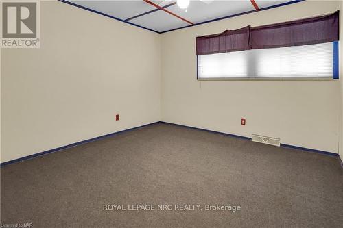 4061 Firelane 13, Port Colborne (874 - Sherkston), ON - Indoor Photo Showing Other Room